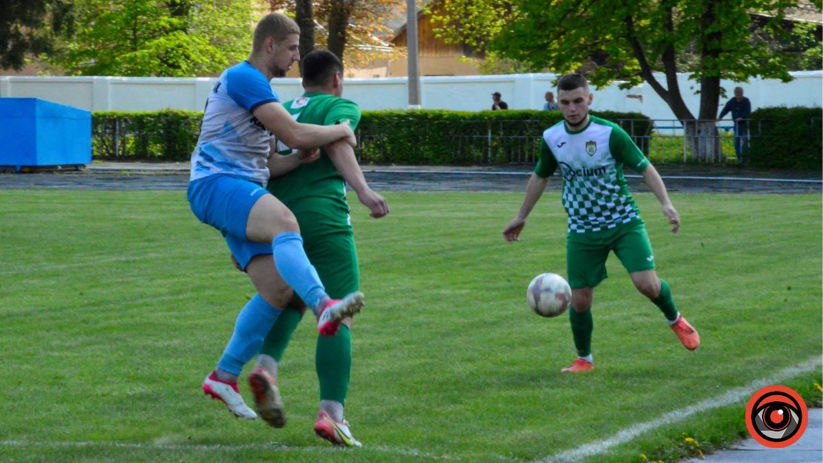 У Коломиї відбулося футбольне дербі "Покуття"-"Варатик" 16