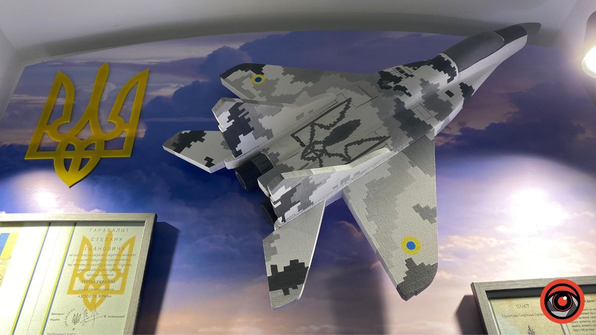 У Коломийському ліцеї імені Грушевського відкрили меморіал Герою України Степану Тарабалці 7