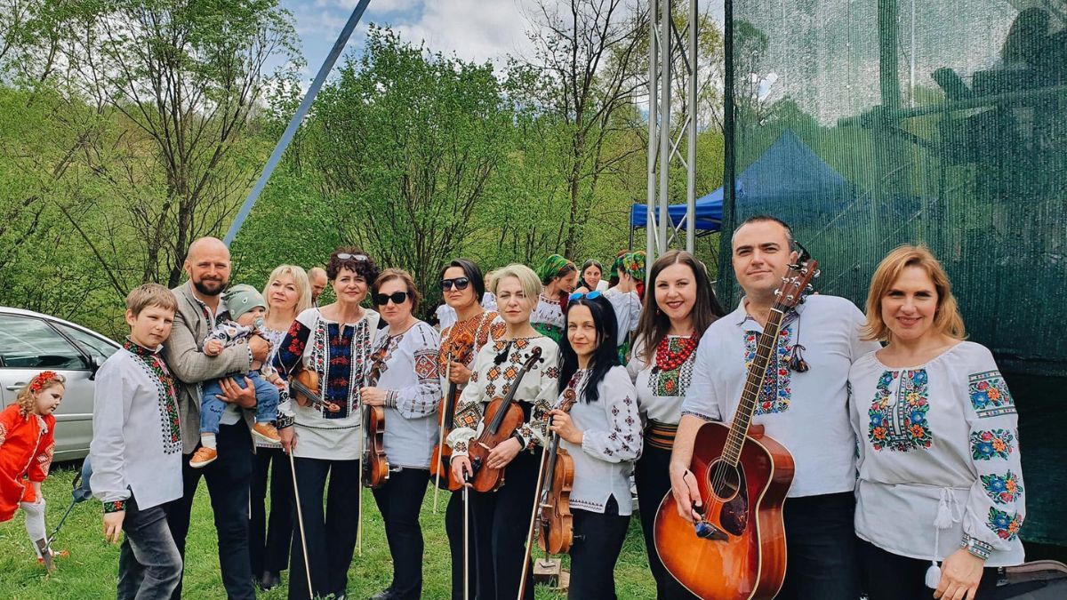 Творчі колективи Коломиї відвідали Румунію 1