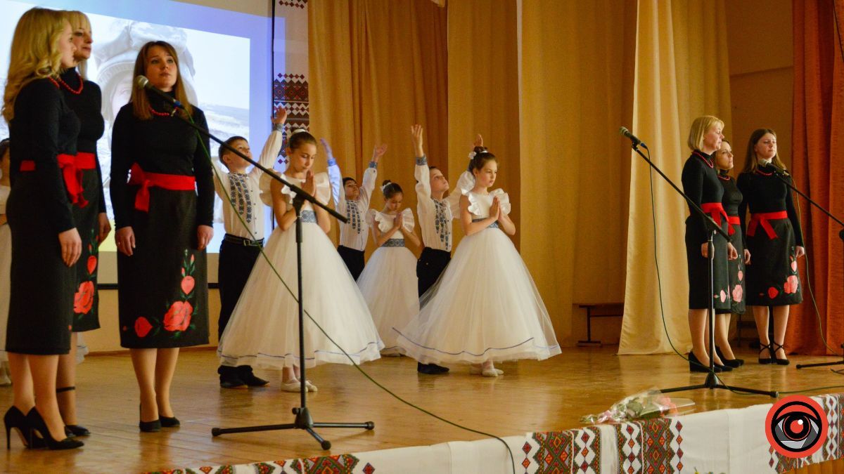 У Коломийському ліцеї №5 провели вечір пам'яті Любомира Бордуна 13