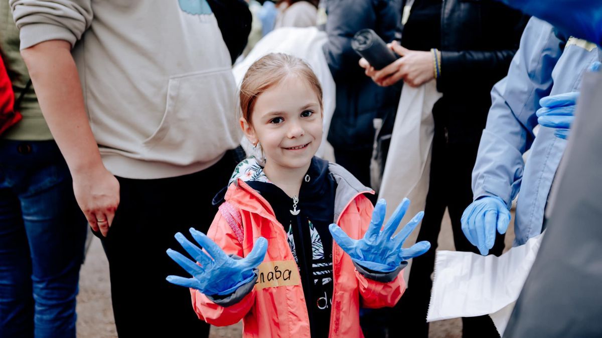 "Коломия без сміття": на Шевченківському озері відбулася толока 2
