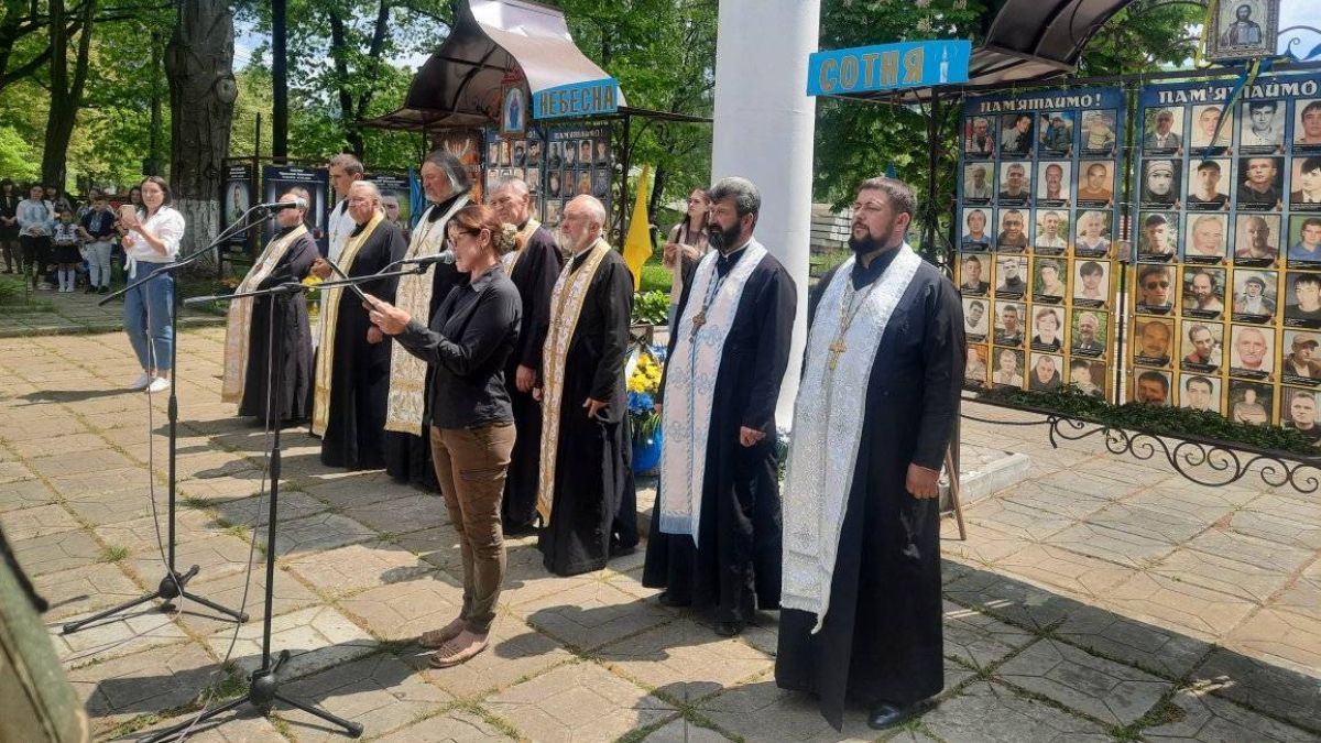 Верховинщина зустріла загиблого Героя Петра Федорчука 3