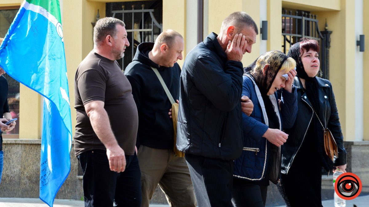 Коломия попрощалася з Героєм Ігорем Христаном 13