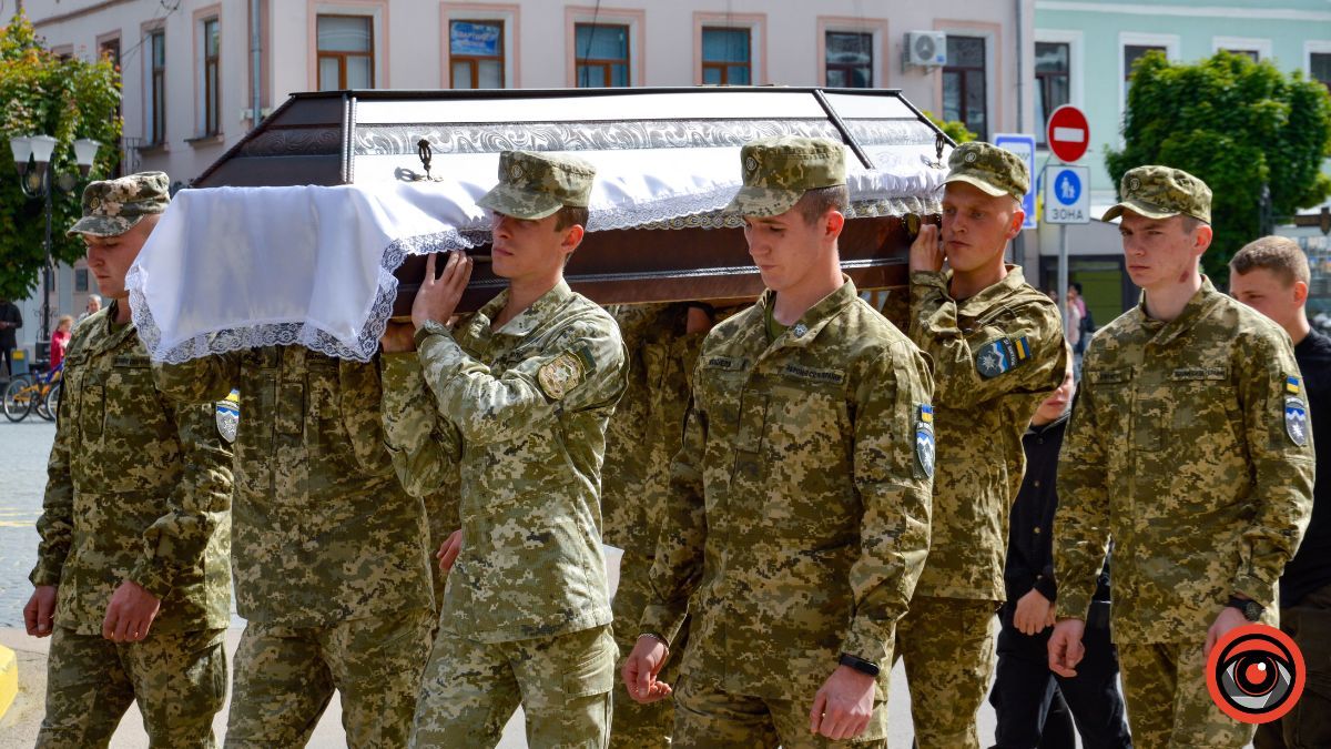 Коломия попрощалася з Героєм Ігорем Христаном