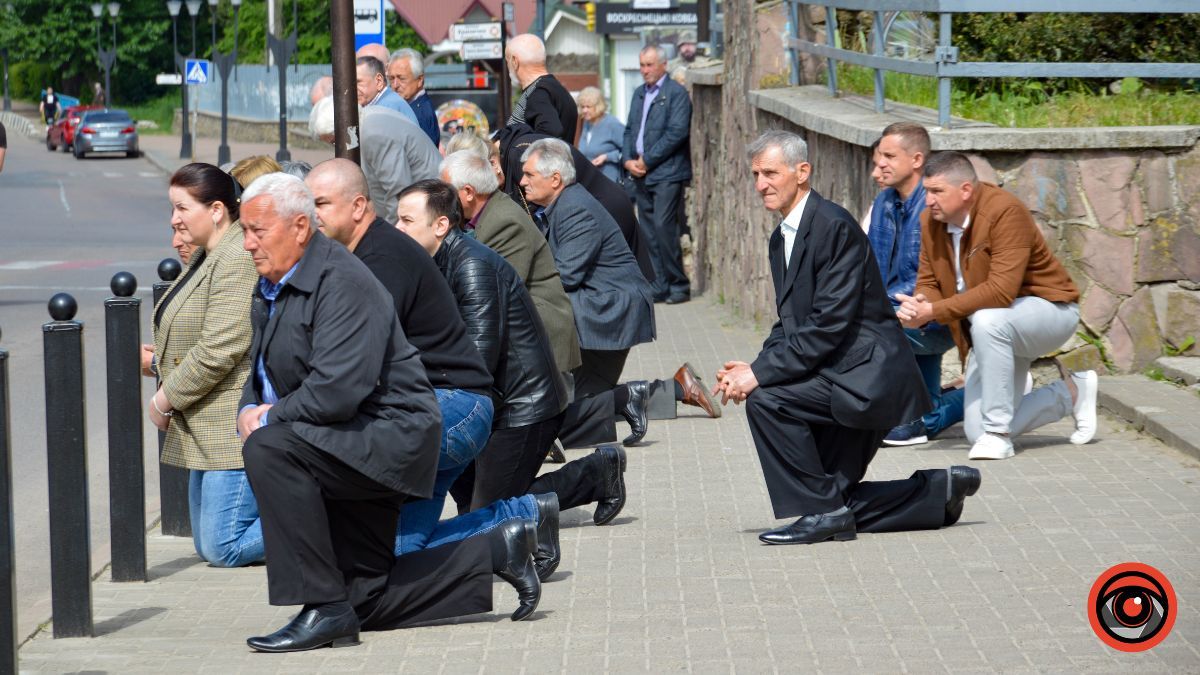 Коломия попрощалася з Героєм Ігорем Христаном 20