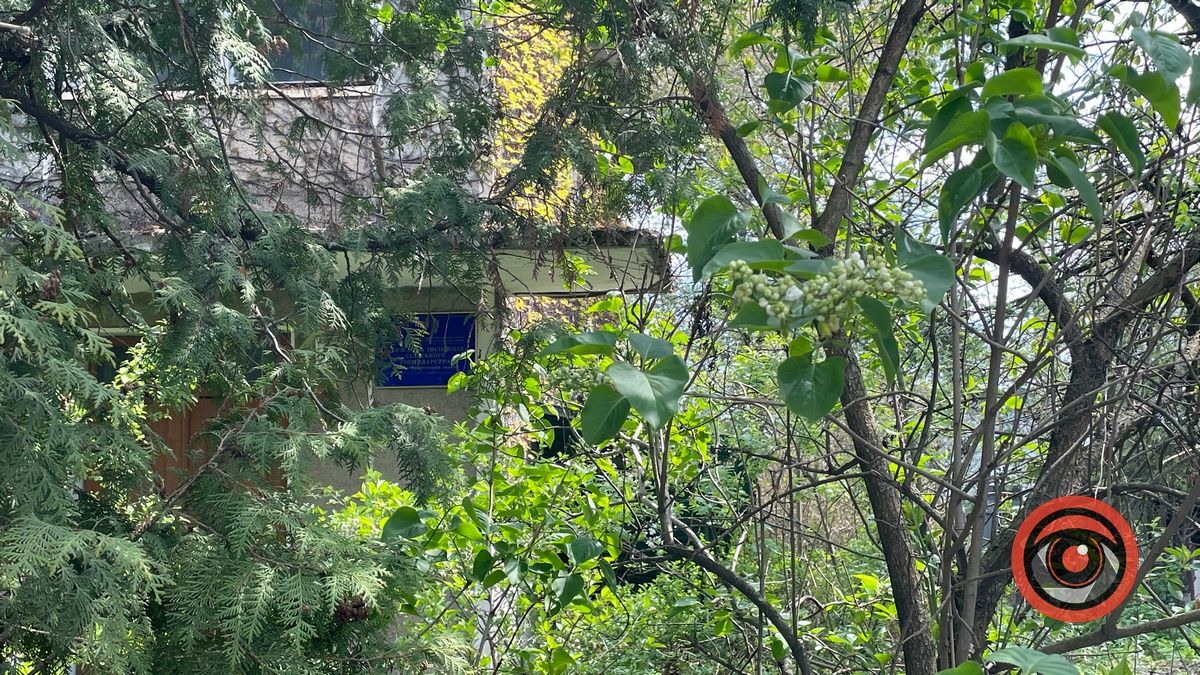 За понад 3,3 млн грн продали будівлю з гаражем у Коломиї 1