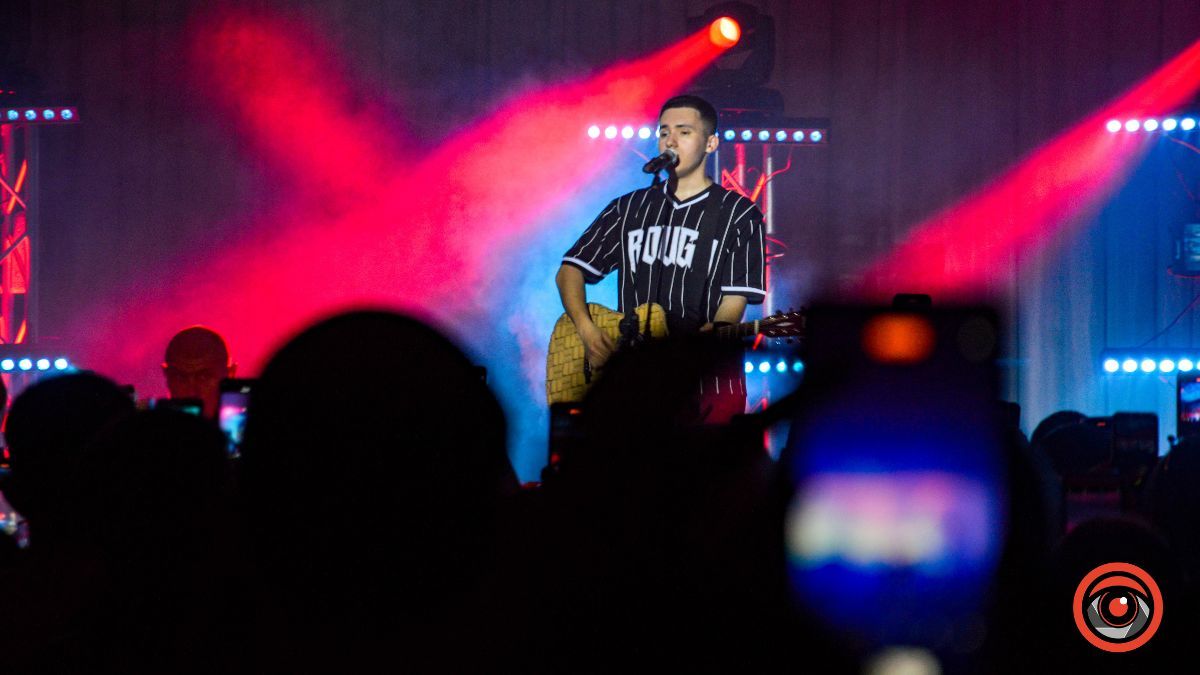 До Коломиї з емоційним концертом приїжджав YAKTAK 8