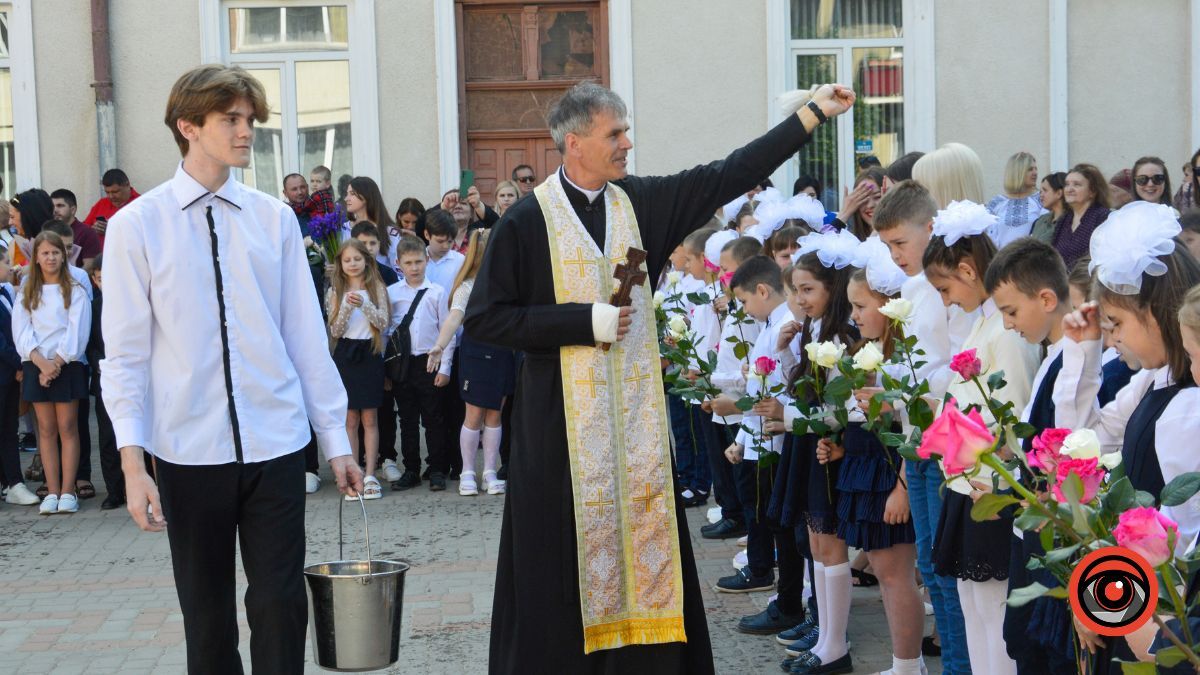 Останній дзвоник пролунав для учнів Коломийського ліцею №5 2