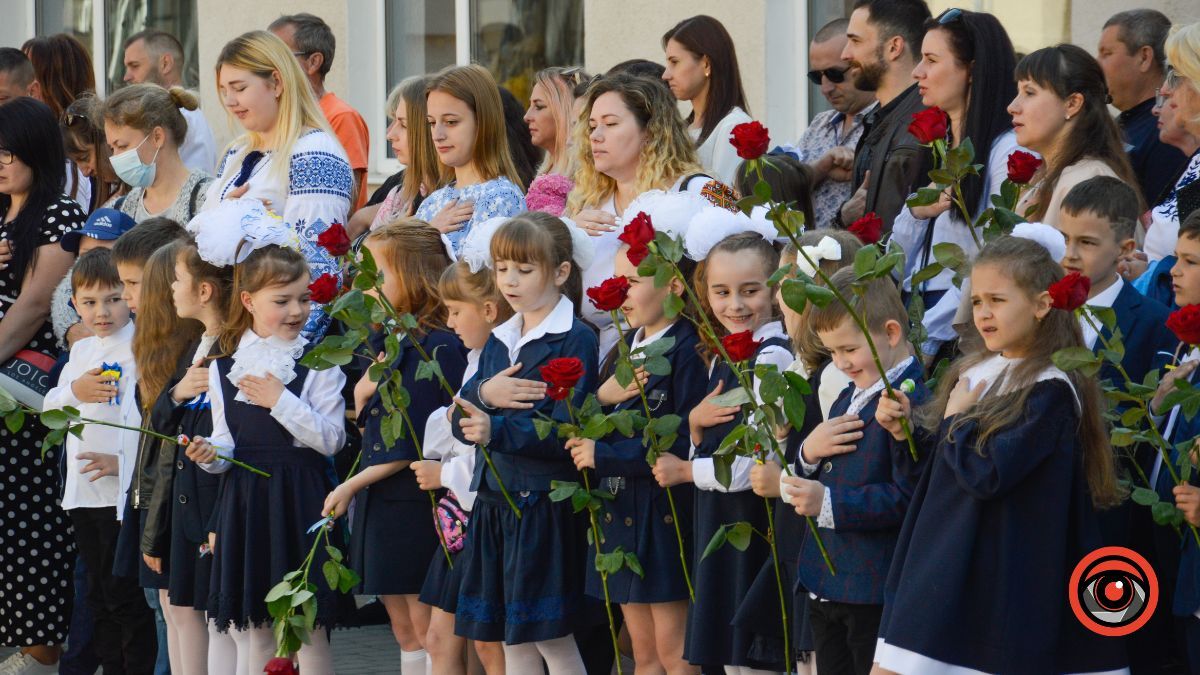 Останній дзвоник пролунав для учнів Коломийського ліцею №5 5