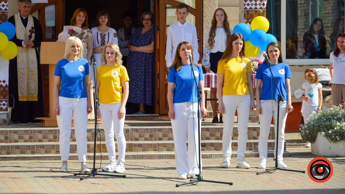 Останній дзвоник пролунав для учнів Коломийського ліцею №5 11