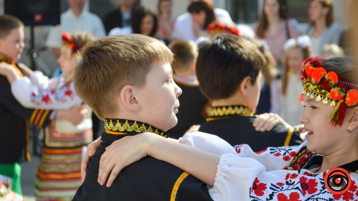 Останній дзвоник пролунав для учнів Коломийського ліцею №5 14