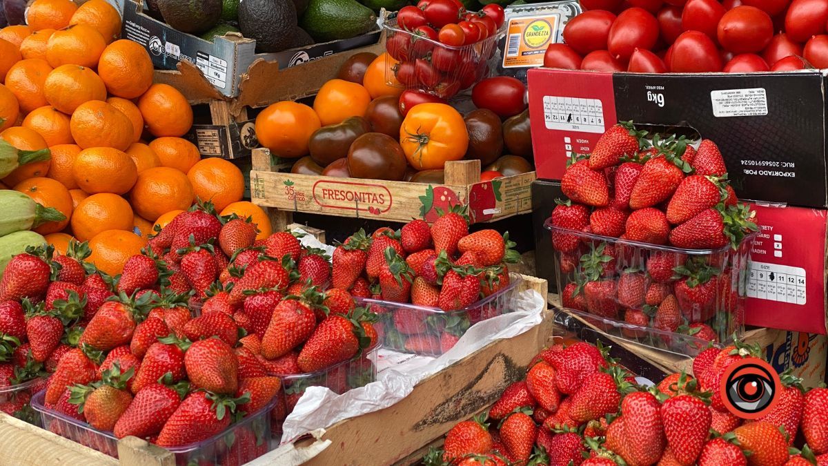 Яка вартість популярних овочів та фруктів у Коломиї? 5