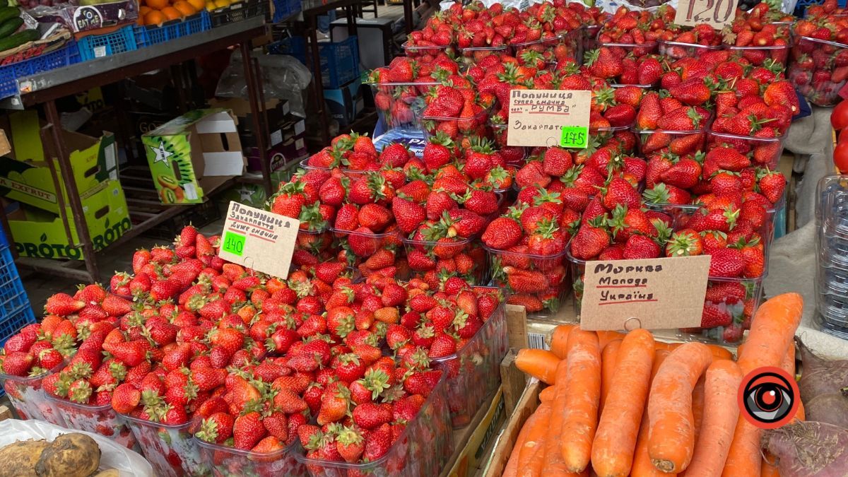 Яка вартість популярних овочів та фруктів у Коломиї? 2