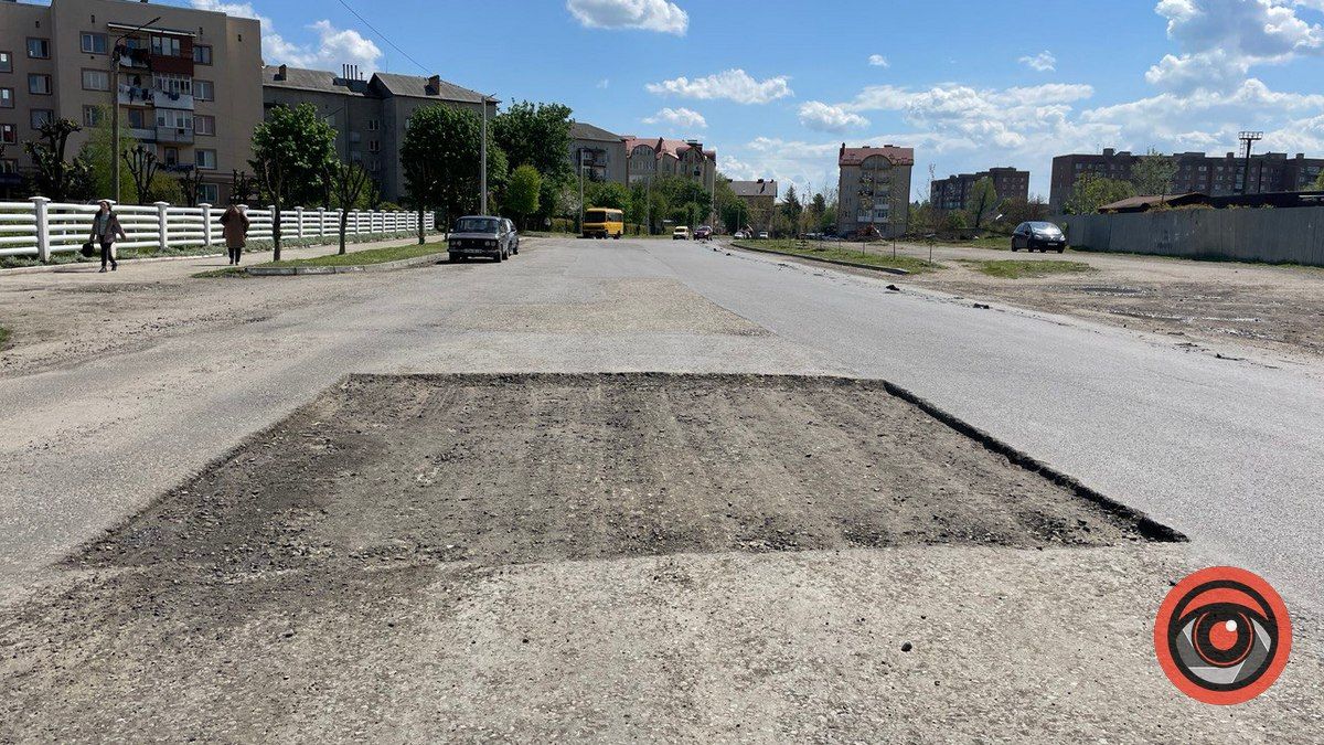 На вул. Хмельницького теж взялись до ремонту дороги 1