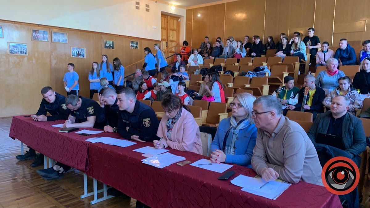 Пес Патрон би лайкнув: у гімназії №6 змагалися школярі з Коломийщини 5