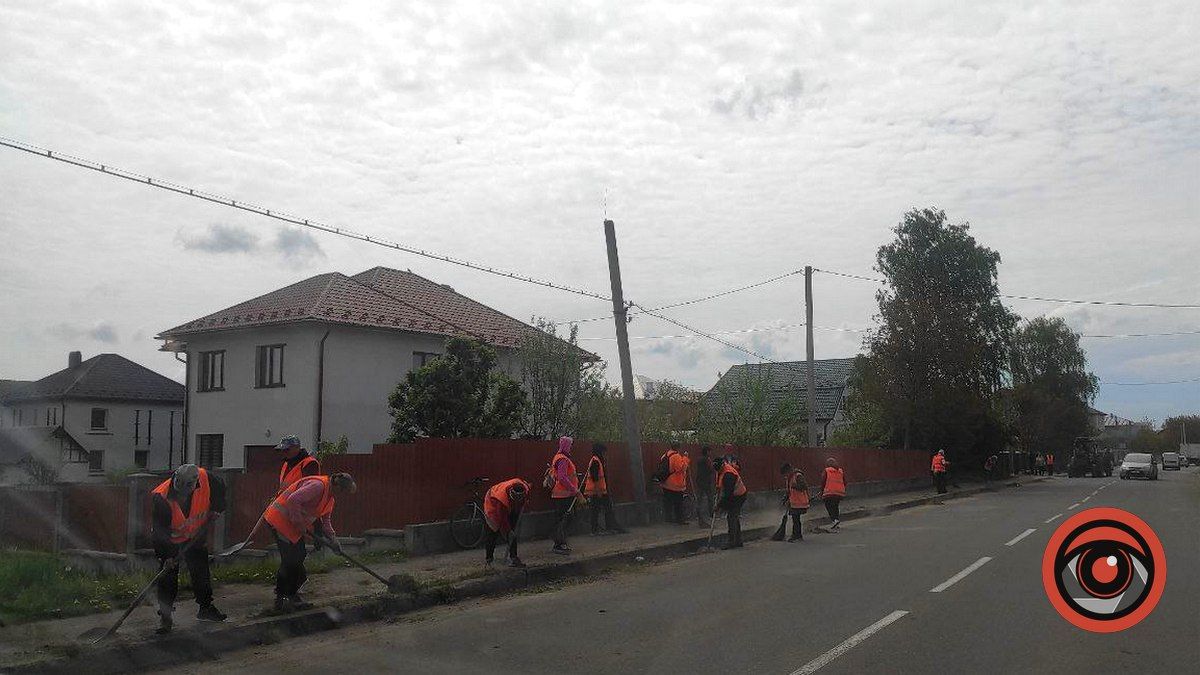 На вулиці Миколайчука проводять толоку