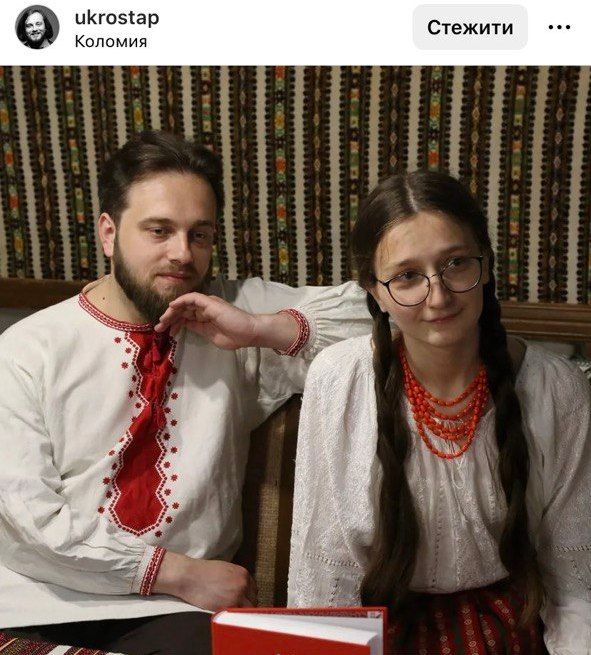 Instagram наповнився світлинами коломиян у вишиванках 12