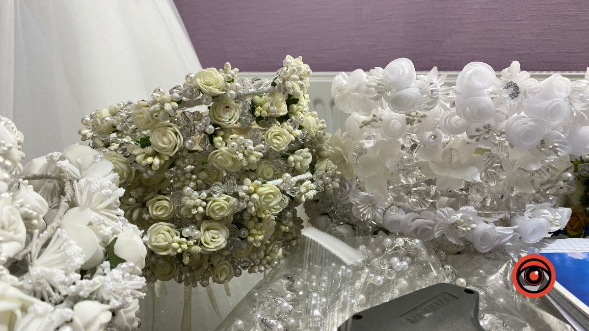 У скільки обійдеться зібрати дівчинку до Першого Причастя? 8