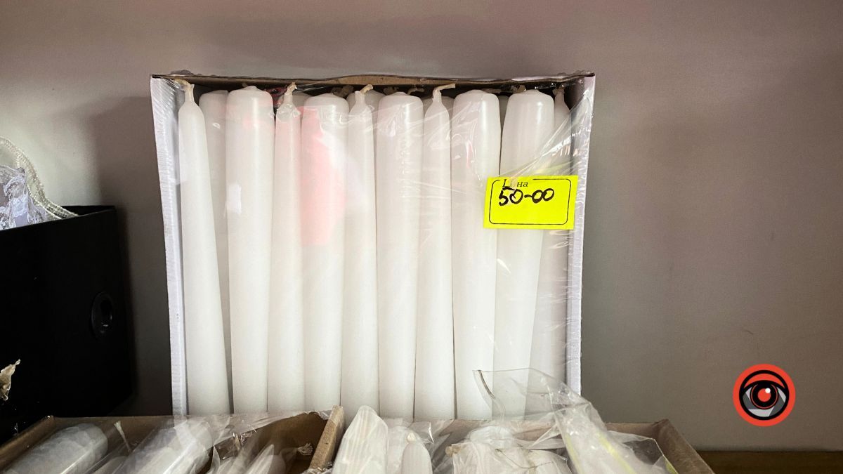 У скільки обійдеться зібрати дівчинку до Першого Причастя? 12