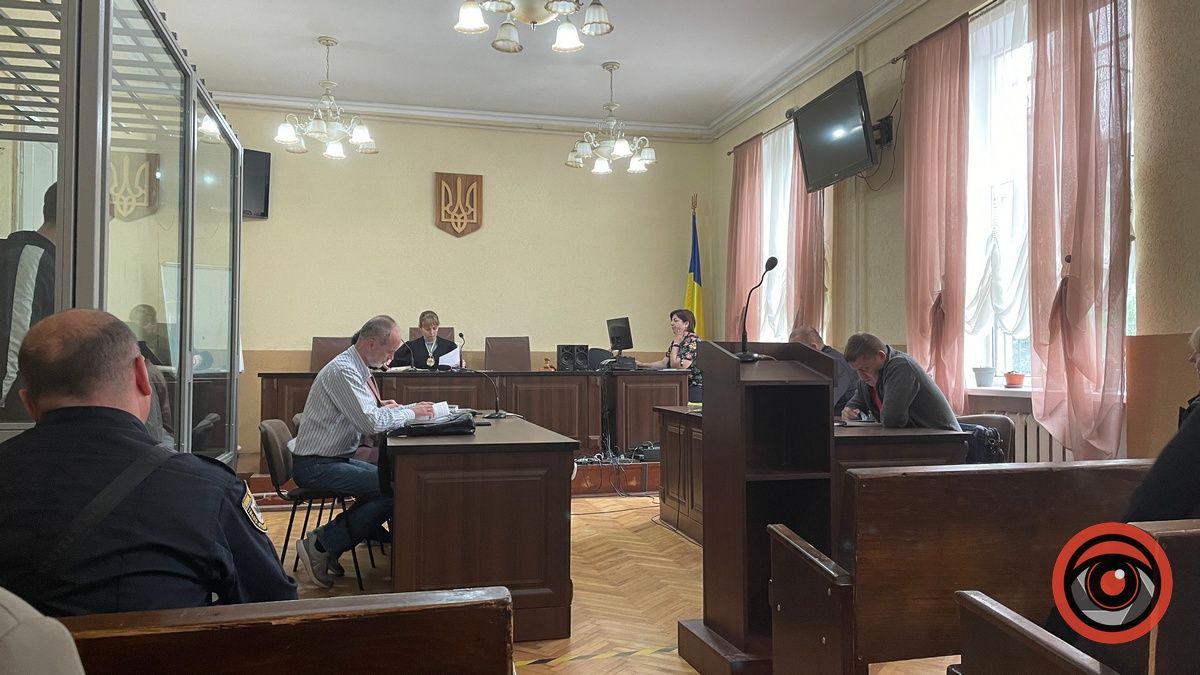 У Коломиї за фактом вбивства судять 22-річного чоловіка
