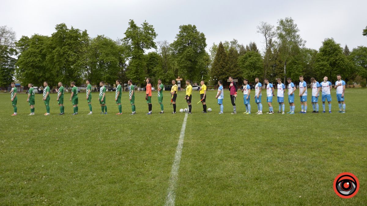 ФК "Варатик" зустрівся на полі з ФК "Карпати-Кути" 4