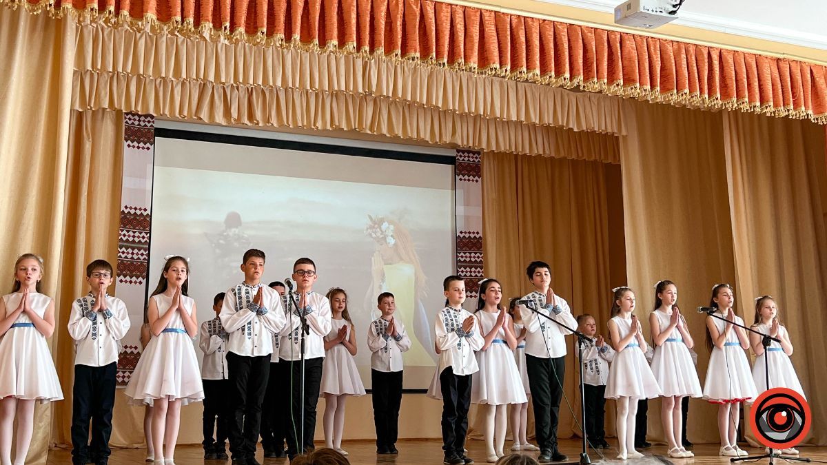 У Коломийському ліцеї №5 відкрили меморіальні дошки загиблим Героям 27