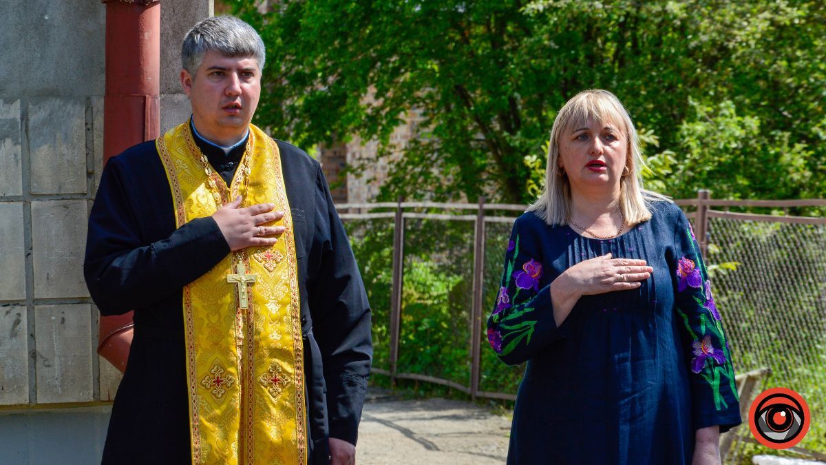 Стіну пам'яті випускникам-Героям відкрили у Коломийському ліцеї №7 5