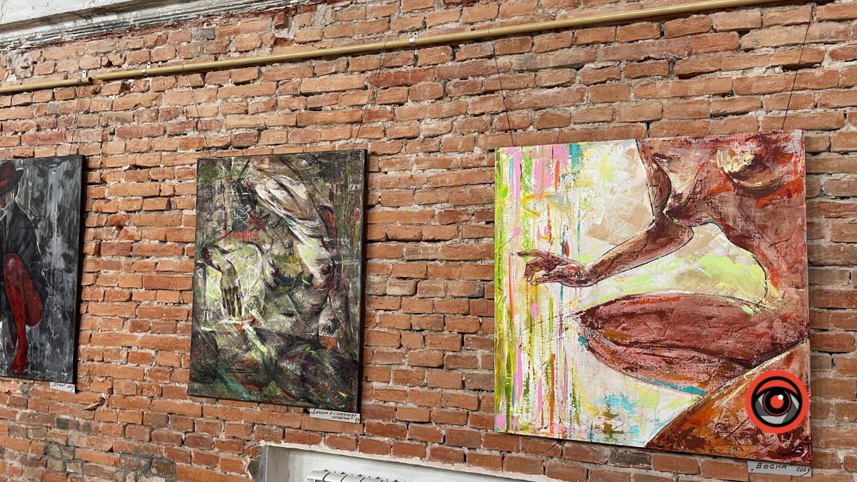 У Коломиї відкрили виставку Лева Чопенка 11