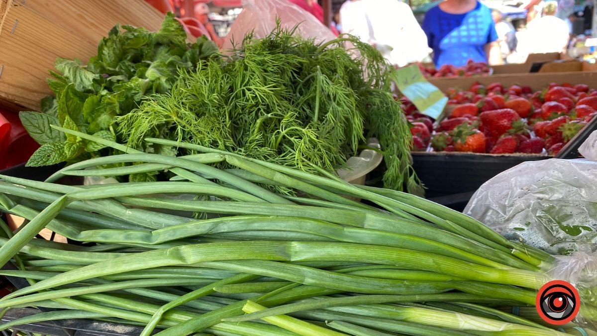 Які ціни на зелень у Коломиї 1