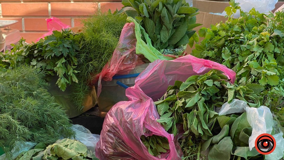 Які ціни на зелень у Коломиї 4