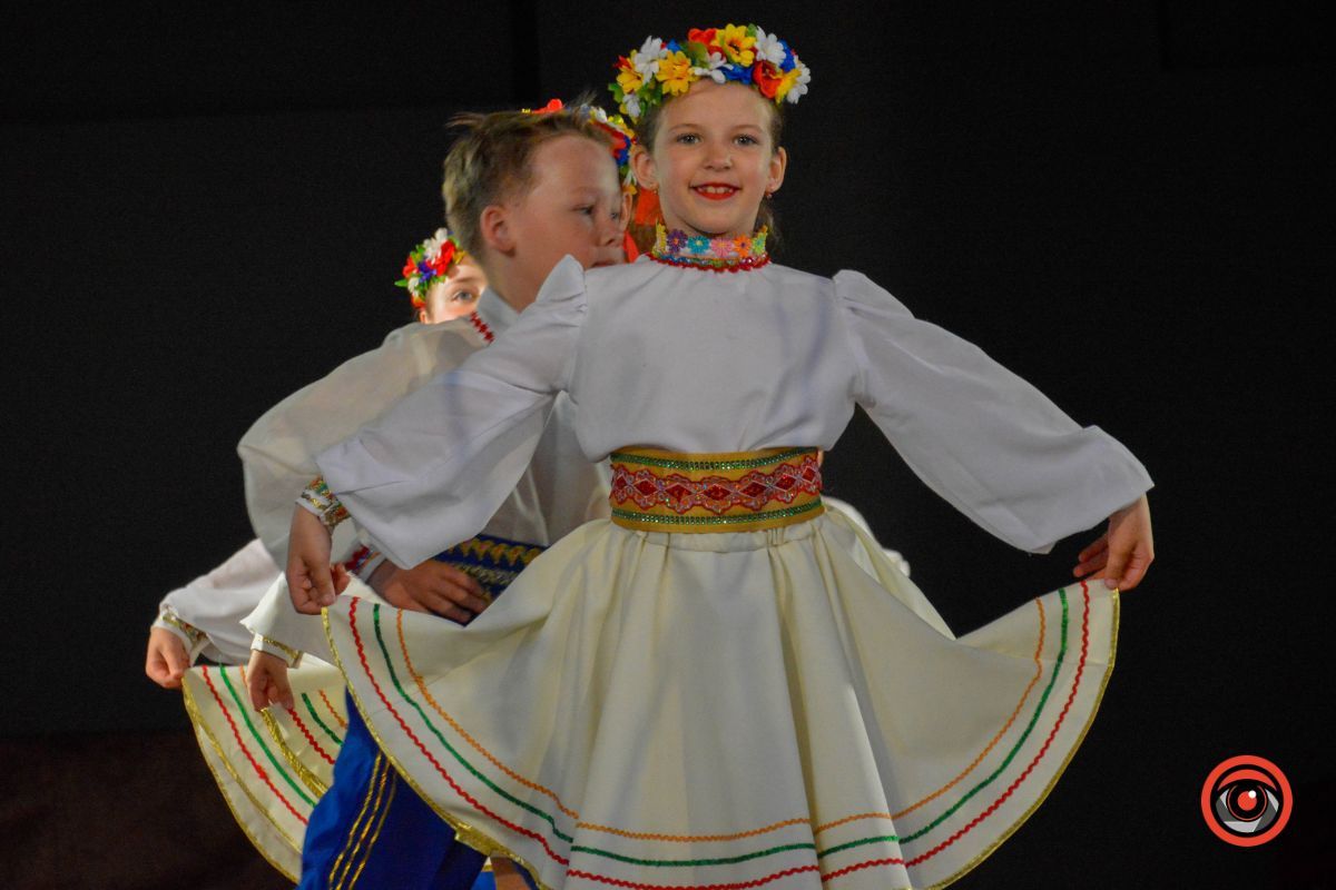 У Коломийській філармонії відбувся звітний концерт центру позашкільної освіти | Фоторепортаж 13