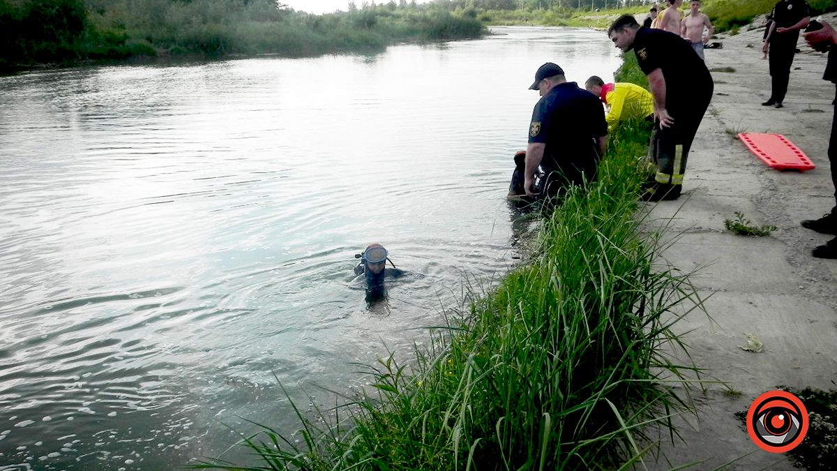Поліція розповіла деталі про трагедію на річці Прут 1