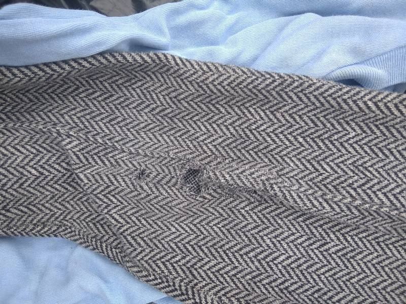 Волонтери БФ "Крокус" шоковані станом деяких речей, які передали коломияни 2