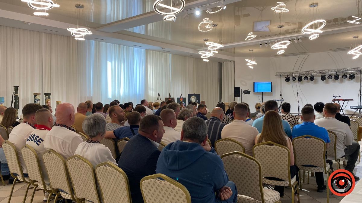 Більше 830 тисяч гривень зібрали для ЗСУ на благодійному аукціоні в Коломиї 13