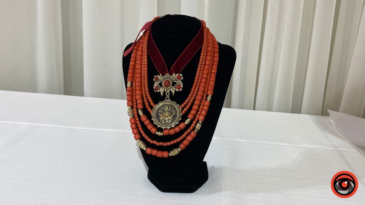 Більше 830 тисяч гривень зібрали для ЗСУ на благодійному аукціоні в Коломиї 19