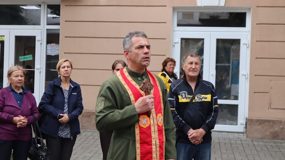 У Коломиї вшанували пам'ять Героя Олександра Козолія 3