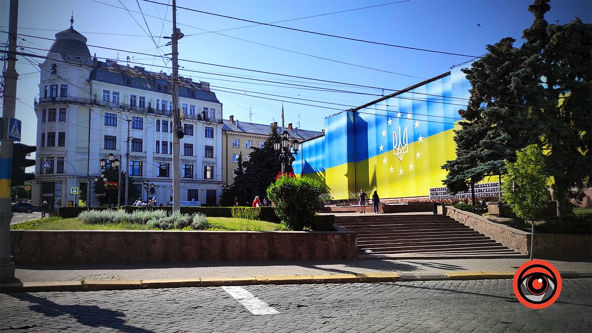 Пам'ятник Т. Шевченку