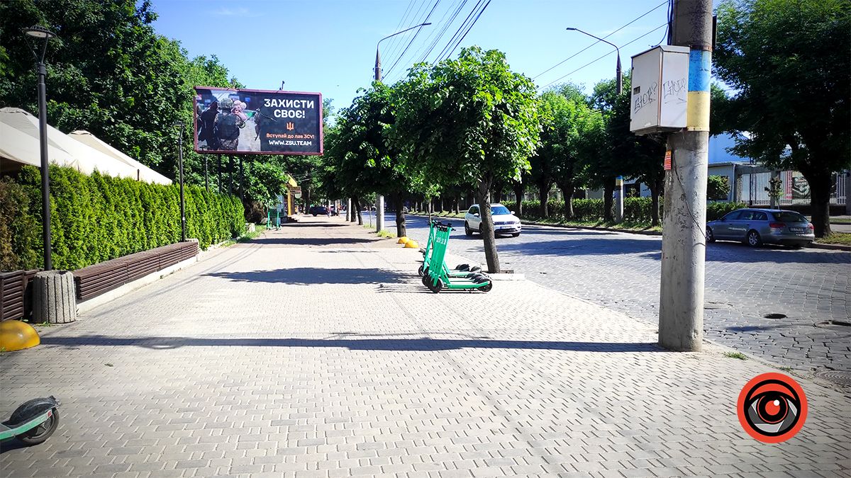 Мандруємо разом: загадкові й контрастні Чернівці 30