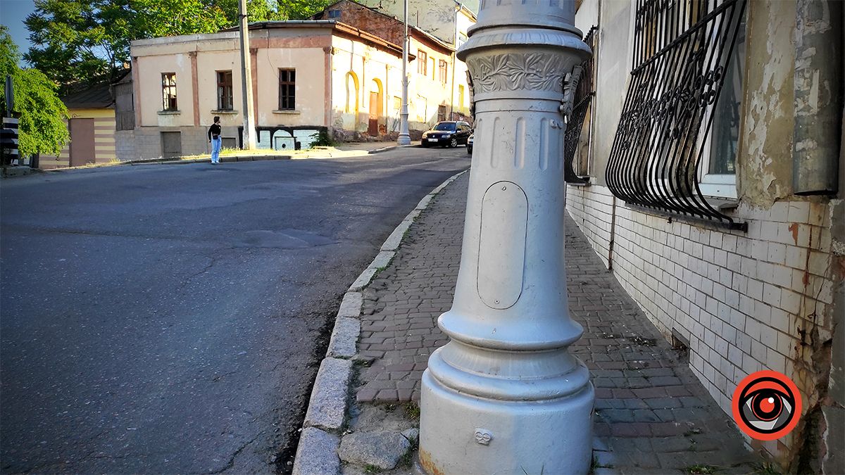 Мандруємо разом: загадкові й контрастні Чернівці 6