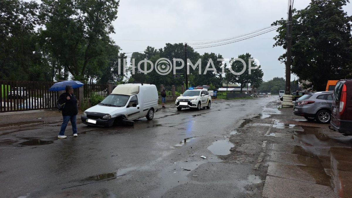 У Коломиї на вулиці Майданського трапилася ДТП | Оновлено 2