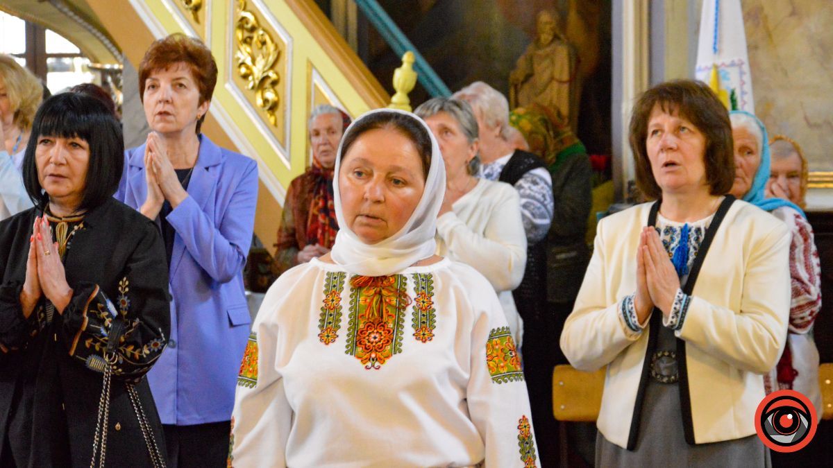 Свято Зіслання Святого Духа у Святомихайлівському соборі | Фоторепортаж 5