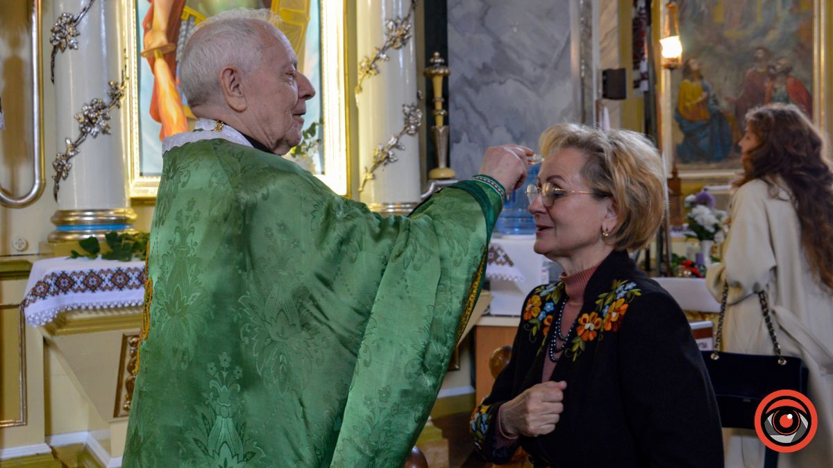 Свято Зіслання Святого Духа у Святомихайлівському соборі | Фоторепортаж 13