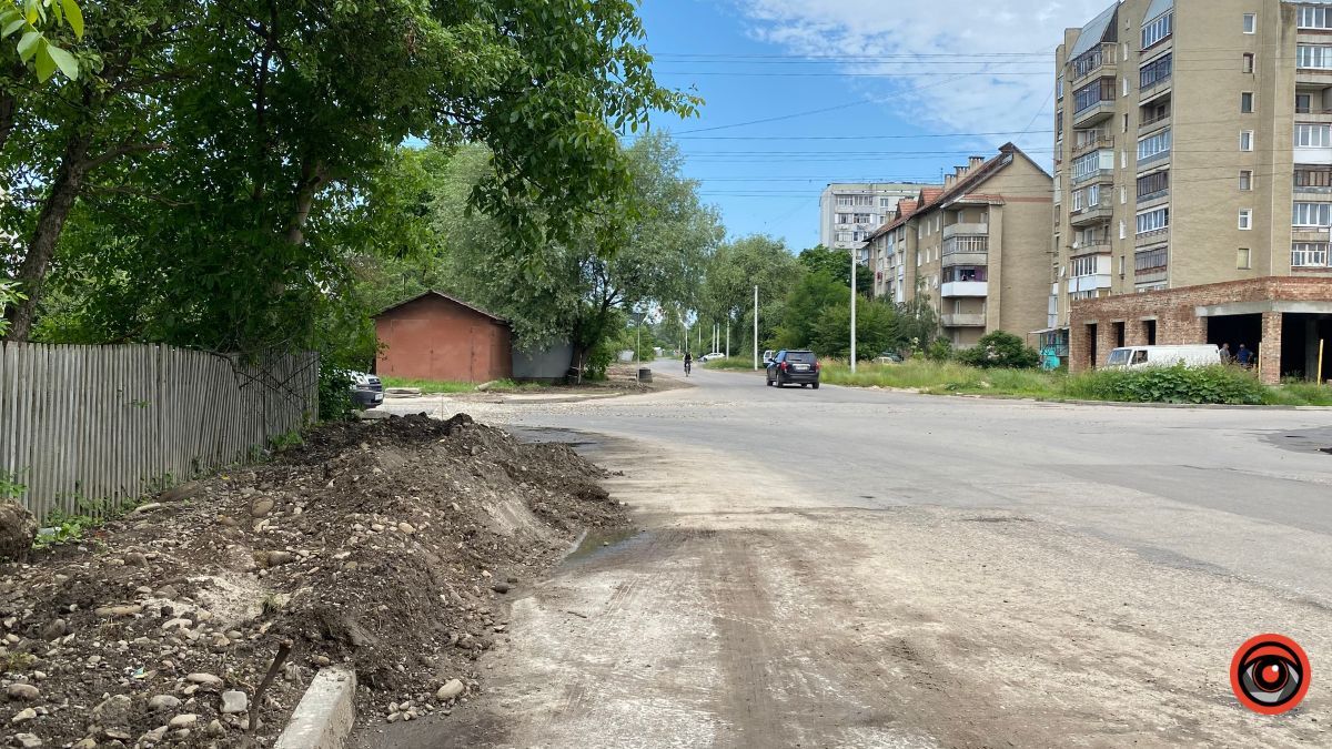 Хто відновить дорожнє покриття на перехресті Хмельницького-Моцарта? 2