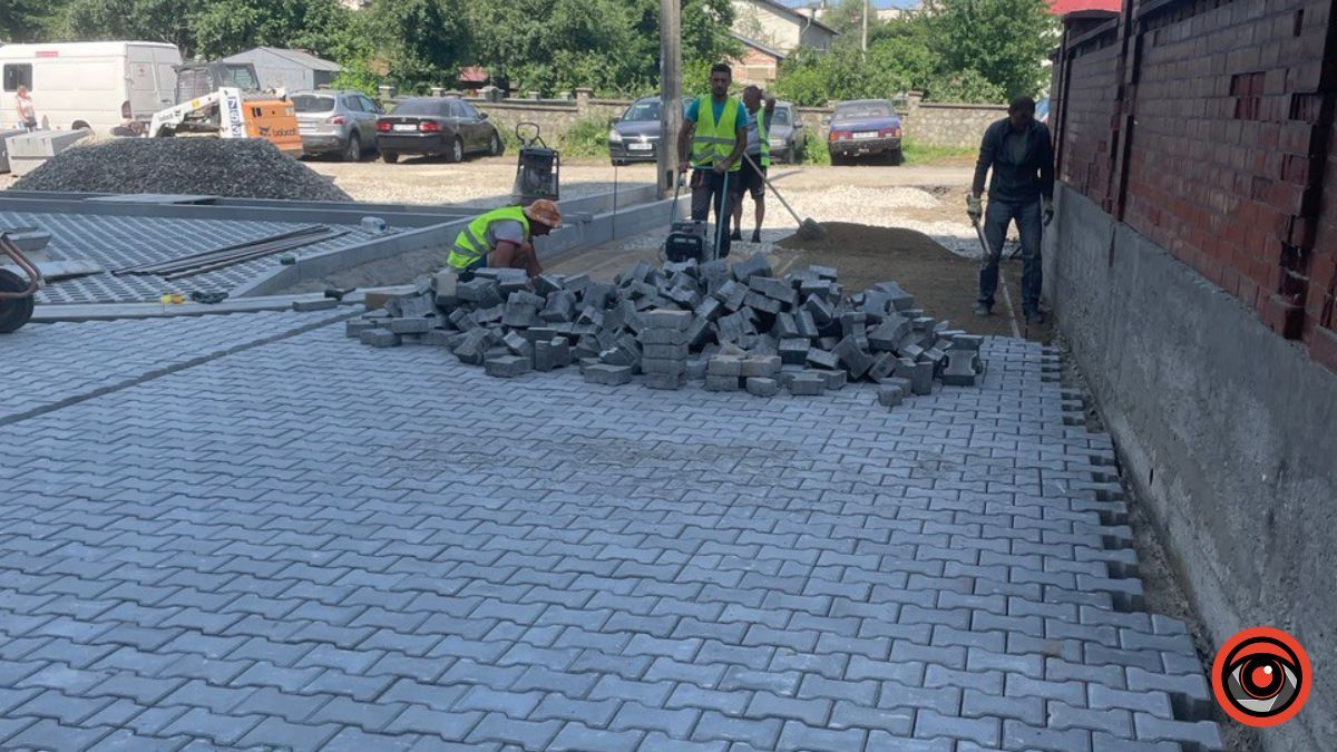 На якому етапі ремонтні роботи міжквартальних проїздів на вулиці Мазепи? 6