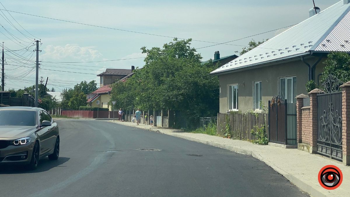 На вулиці Йосипа Сліпого завершили ремонт дороги 2