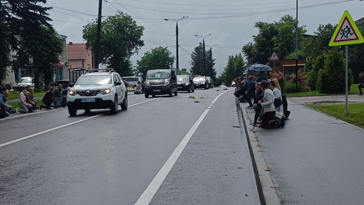 Отинійська громада зустріла Героя Петра Соботника 1
