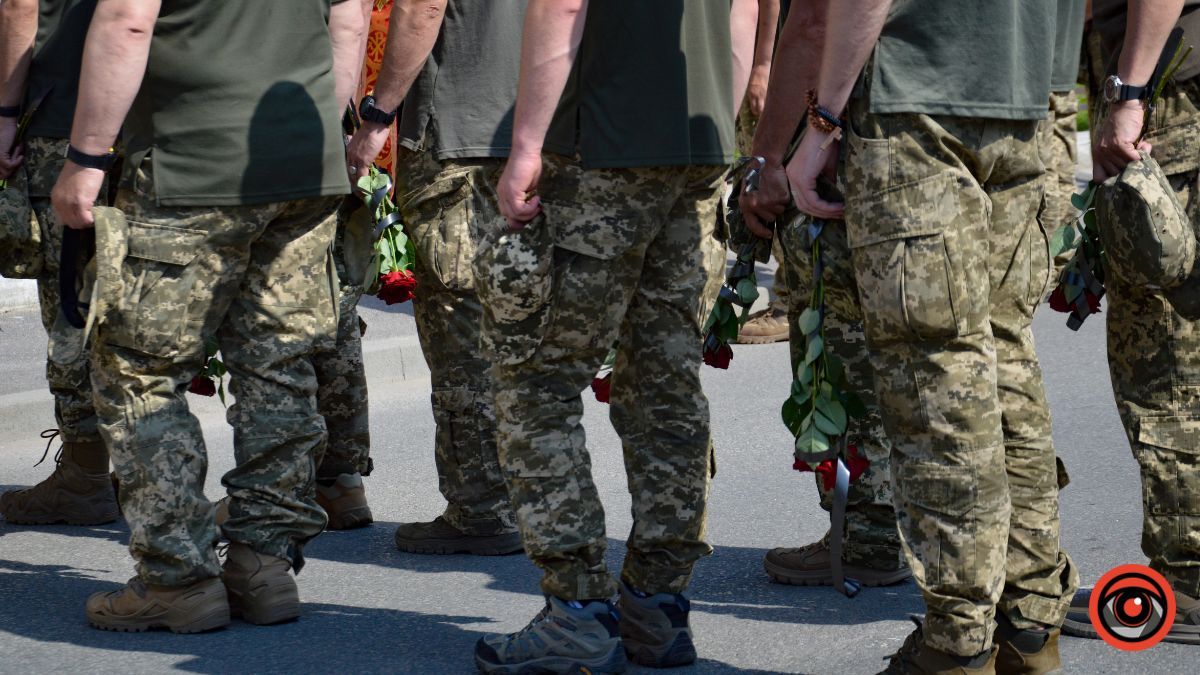 Коломия попрощалася з Героєм Василієм Гаськом 15