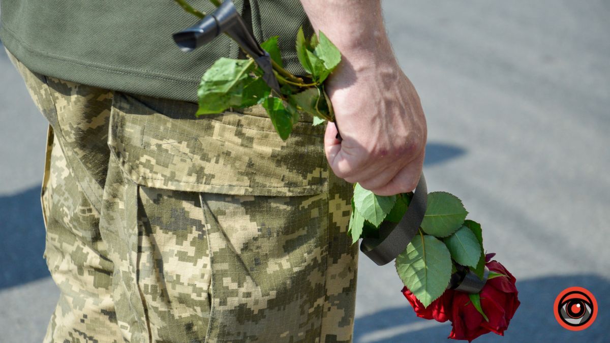 Коломия попрощалася з Героєм Василієм Гаськом 10