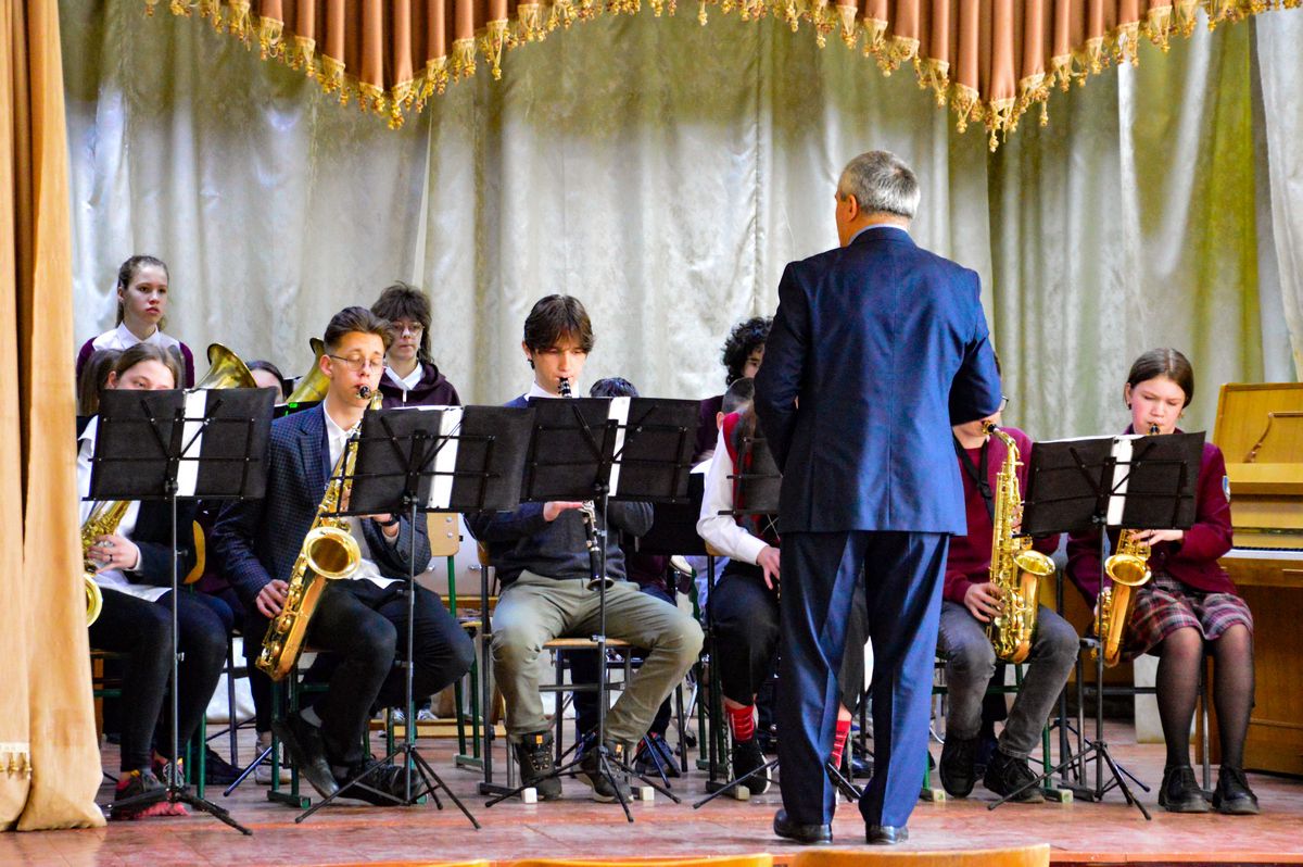 Коломийський ліцей ім. Грушевського запрошує учнів на навчання! 2