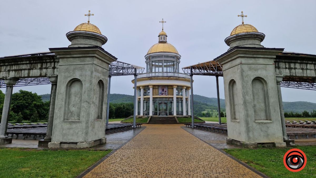 Гошів - це місце духовної сили та спокою | Як виглядає монастир сьогодні та десятки років тому? 5